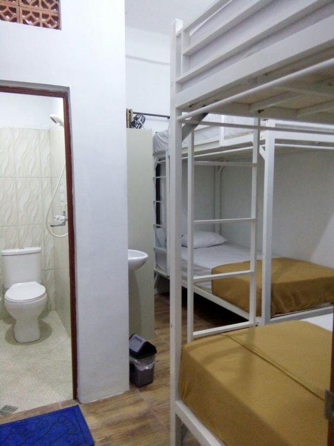 Setia Backpacker Hostel Yogyakarta Exterior photo